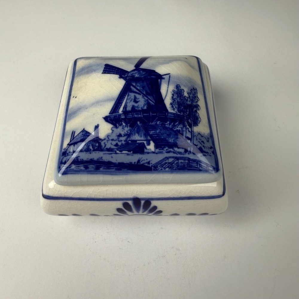 Delft Blue Holland Windmill Trinket Box Dutch Decorative‎ Ceramic